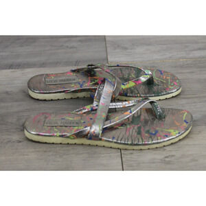 Steve Madden Girls Youth Size 2 Slip On Sandals Silver Pewter with Neon